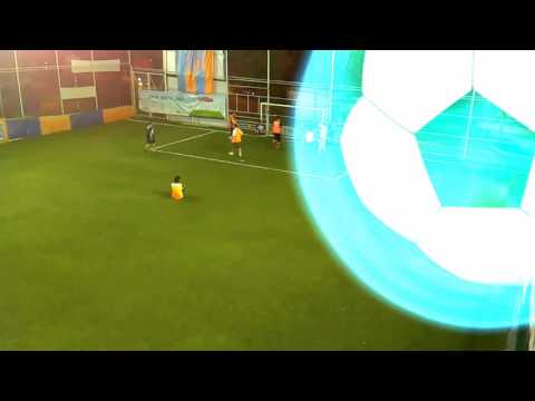 Öz Alibeyköy Halısaha 06.11.2015 23:00 - akillisaha.com