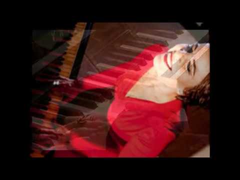 Leila Pinheiro. Palco MPBFM. (6/09/2004)