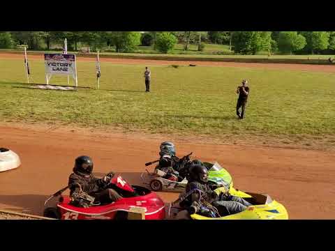 Backyard go-kart track ESP Speedway April 30, 2022 stock appearing class feature #2 part 1