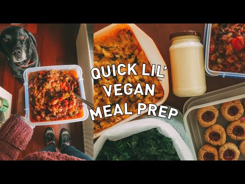 My wholesome lil' cooking sesh in the kitch ❤️ Caponata Sauce Recipe (v + gf)