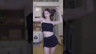 Nhìn là muốn đi tù