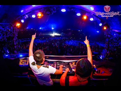 Dimitri Vegas and Like Mike VS DVBBS STAMPEDE 2017