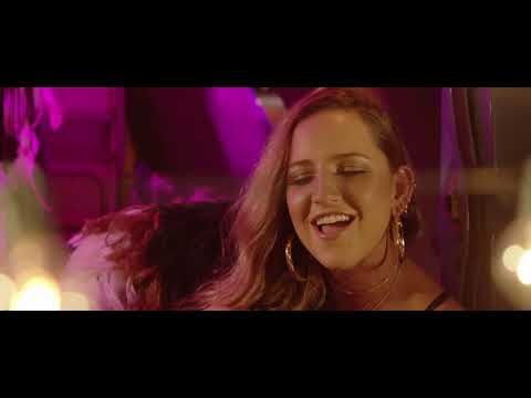 Oriana Lucas - Lo Vi Venir (Video Oficial)