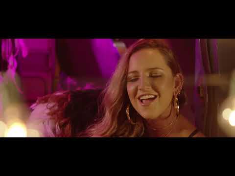 La Luca - Lo Vi Venir (Video Oficial)