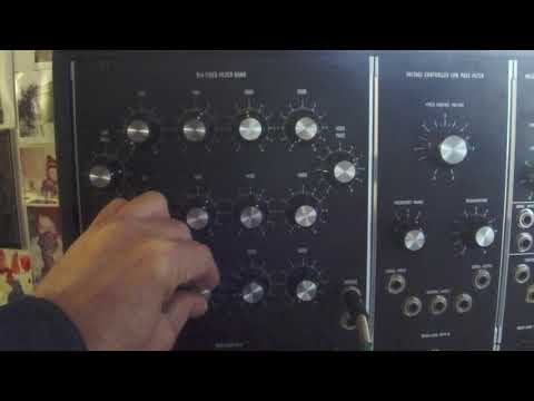Variations within a chord: 914 Fixed Filter Bank adjustments and Strymon Big Sky.