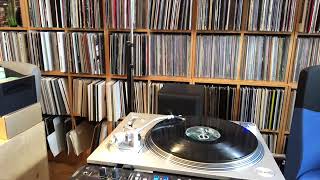 Trackdigger tracked 0301 B “Human” from the Sedation In Noise Componente Ocho Ep