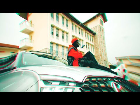 SKRiM TuNeJaM - FRiii (Official Video)