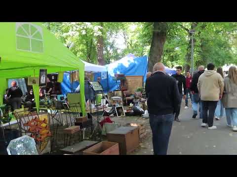 La Braderie de Lille 5 | Lille, France #travel #france #europe