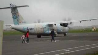 preview picture of video 'Aer Arann ATR 72-500 Powering up'