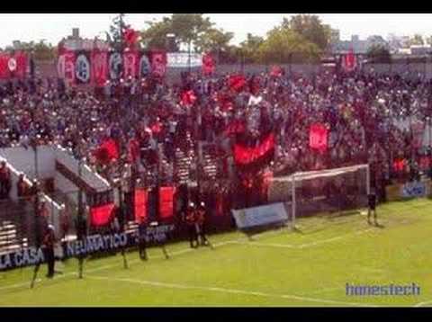 "Defensores De Belgrano" Barra: La Barra del Dragón • Club: Defensores de Belgrano