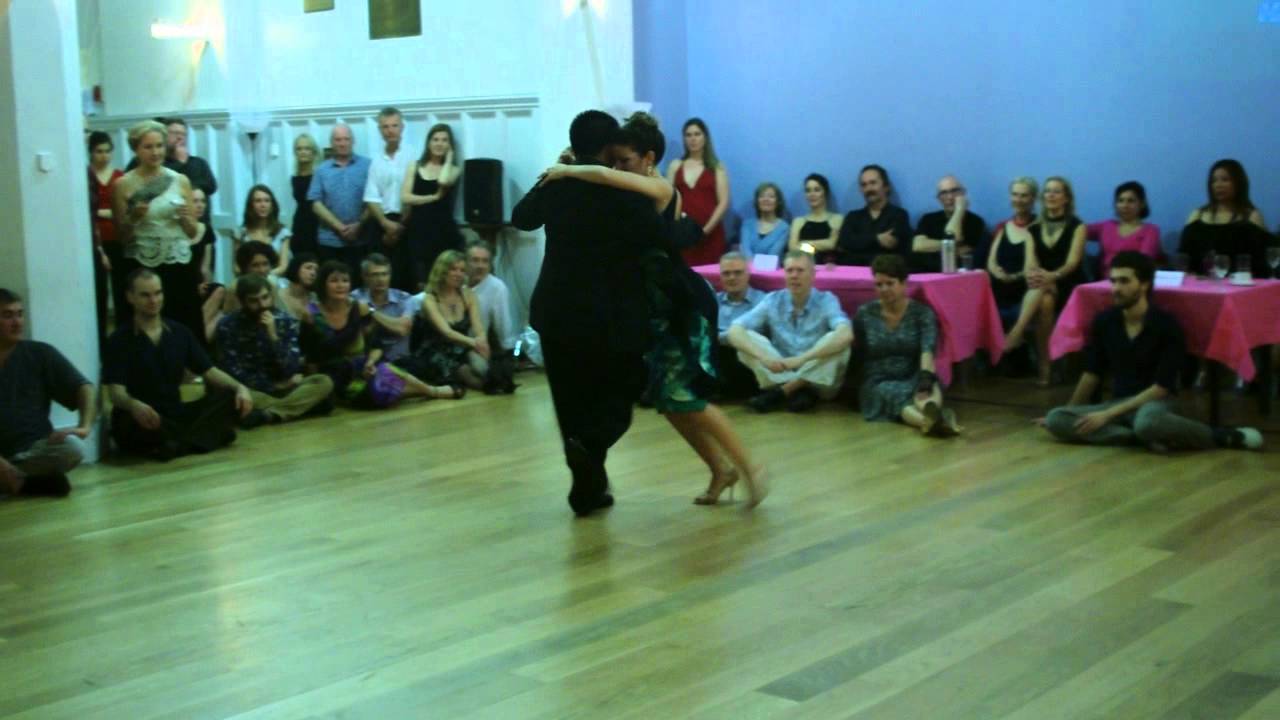 Carlitos Espinoza y Noelia Hurtado. No Mientas - Juan D'Arienzo.