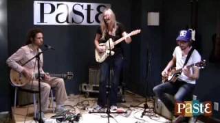 Lissie &quot;Oh Mississippi&quot; live at Paste