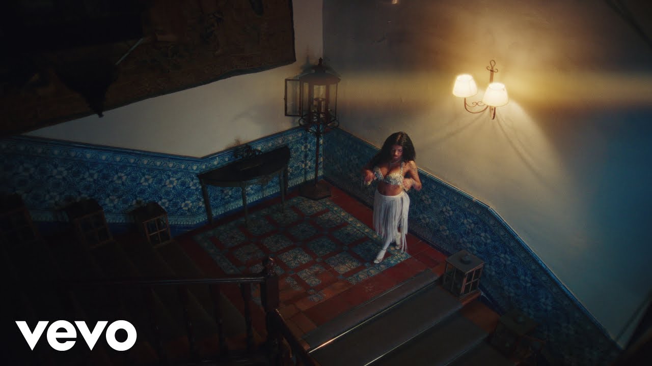 Malu Trevejo — Lluvia