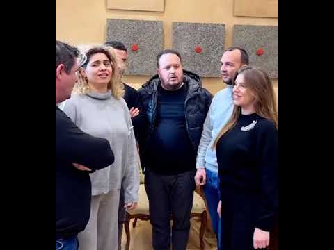 C’mu thane syte c’mu thane - Denisa Gjezo