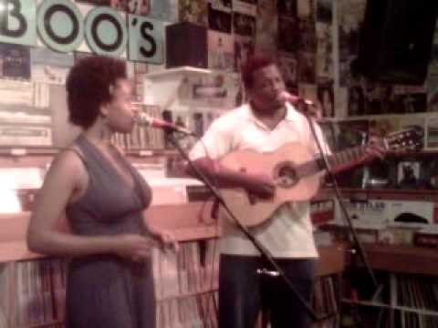 Meklit & Quinn live in-store at Boo Boo Records