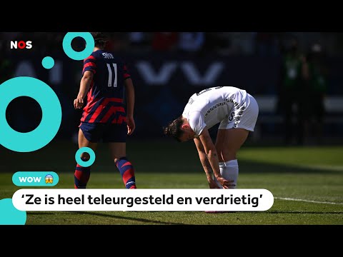 Voetbalster maakt 3 (!) eigen doelpunten achter elkaar
