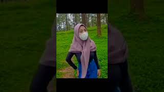 Download lagu Dede gemes goyang manja #shorts #viral #cantik #lucu #Sexy mp3