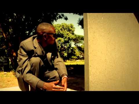 Amama-----------Ligh P Featuring Macky 2