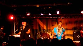 THE BLACKBYRDS - " Blackbyrds' Theme " @ New Morning, 3-10-2012
