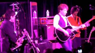 Jon Bon Jovi and Friends -Janie Don&#39;t You Take Your Love To Town - Starland Ballroom - 2-23-09