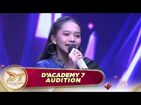Juri Dibuat Gak Percaya! Yulia Yang Dulu Sempat Gagal Kini Berubah Total!! | D'academy 7 Audition