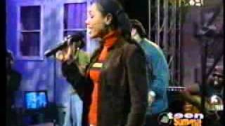 Adriana Evans - Seeing Is Believing (LIVE)