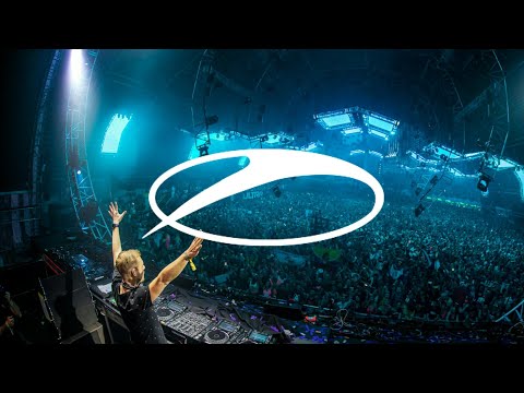 Armin van Buuren Pres Rising Star ft. Fiora - Just As You Are (UMF 2018)