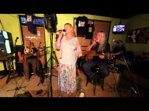 JUNE RUSHING BAND - 'Have A Heart' - Live@Cecil's Dirty Apron