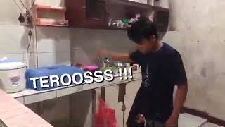 Download lagu Story wa kekinian || Agus Kotak salah apa aku 30 detik terbaru mp3