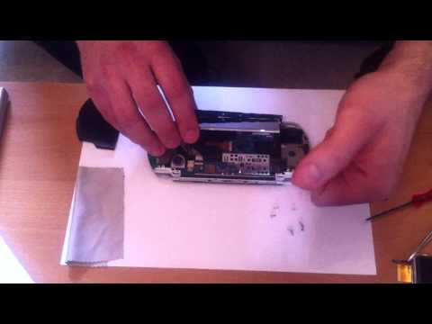 comment demonter l'ecran d'une psp fat