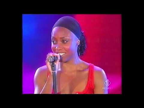 Skye - Love Show (7 Puntata Del Festivalbar 2006 Chieti)