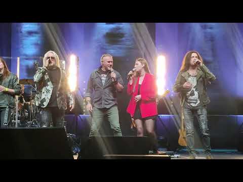 Zuza Gadowska, Jan Majewski + goście & IRA // Wiara // Radom, 13.04.2024