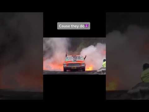Aussies own burnouts! #drift #automobile #funny #motorsport #police #fastnwow #drifting #memes
