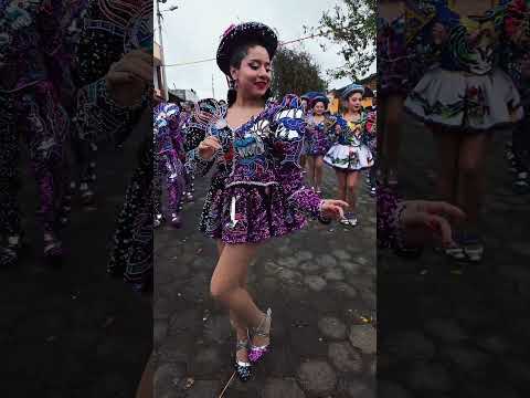 Danza Boliviana #cultura #bandatradicional #tradiciones