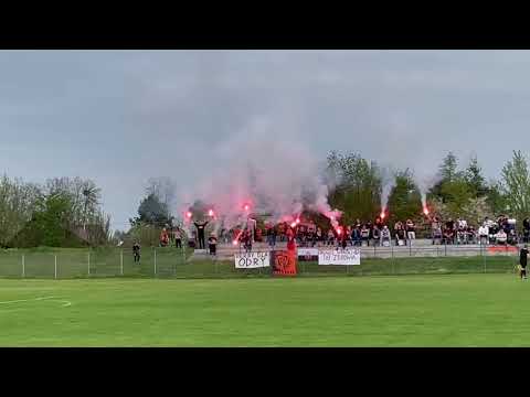 Dawno tego nie było. Kolejka po bilet na mecz okręgówki. "Wielkie derby" (7.05.2022)