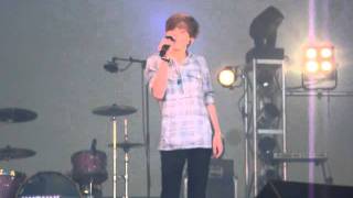 Ronan Parke singing Forget You