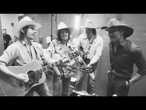 Backstage at Soul2Soul: Tim McGraw and Midland cover Alabama “Dixieland Delight"