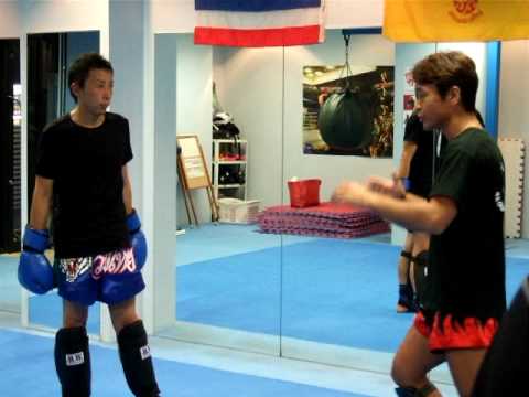 「左ミドルに対するカウンター」