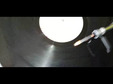 SEYTON vs TYLER MICHAUD - ZE BIG DIVIDE (3BEAT PROMO) - VENELEA VINYL LABYRINTH