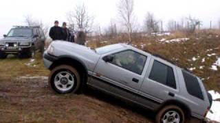 preview picture of video 'Jeep Cherokee i Opel forntera Giżycko 2009'