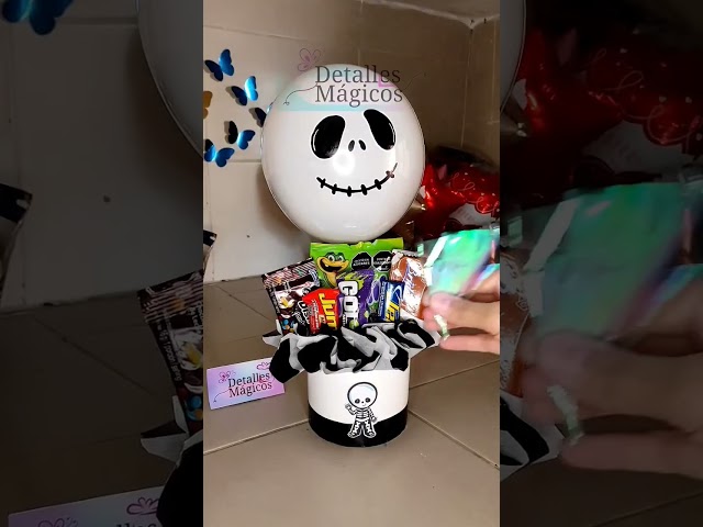 Vídeo relacionado con FiveMileBro Juego de 6 piezas de manualidades, juegos creativos DIY de Halloween con pegatinas de fieltro, manualidades autoadhesivas, regalo de cumpleaños para niños (Monstruo)