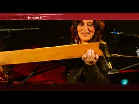 BEGOÑA OLAVIDE & JAVIER BERGIA EN LOS CONCIERTOS DE RADIO 3 extracto