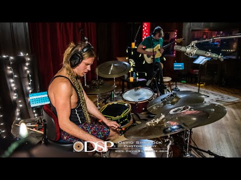 Echo Sessions 64 - Lighted Stairs (formerly Ahleuchatistas) - Eye Pain