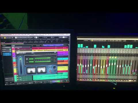 Live mixing @sheeba with Dmaestroz band