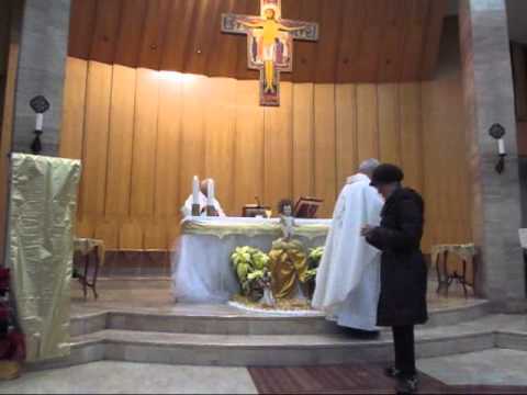 S. MESSA 2012-01-07 2 CRISTO RE Martina P. Eugenio Caputi.wmv