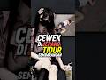 Para Cewe Di Jepang Tidur Di Luar Shorts