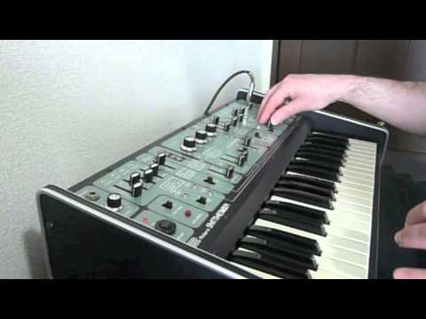 Roland System 100 Model 101