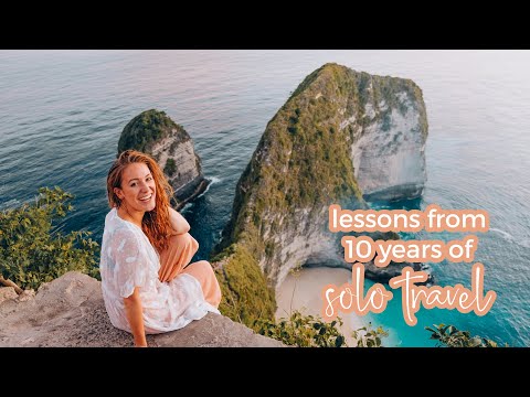 12 SOLO Travel Tips 🌍 | How To Travel The World (As A Woman!)