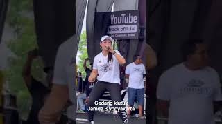 Download lagu gedang klutuk- Jamda 3 yogyakarta mp3 Download lagu gedang klutuk- Jamda 3 yogyakarta mp3