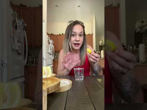 how to make a chocolate cake shot. I discovered this shot right after I started bartending & I ❤️ it